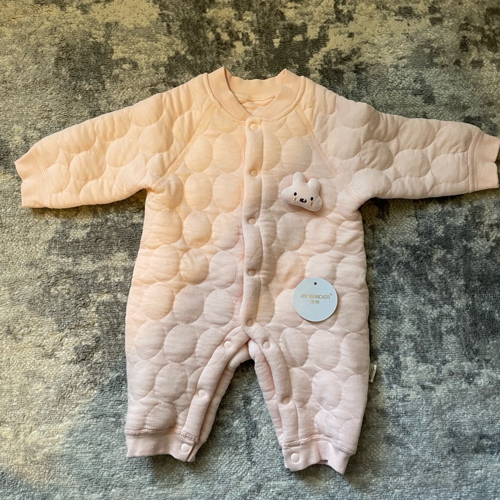 NWT Mini Olie baby quilted long-sleeve/pant onesie, animal accent, size 52/40